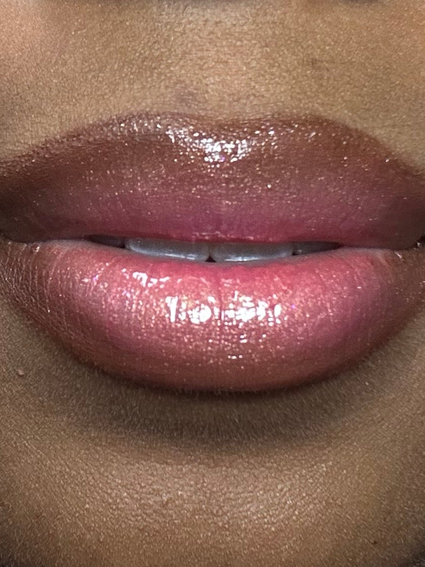 Florence Lip Gloss – Deep Fuchsia Pink Shimmer Gloss | Very Demure Collection