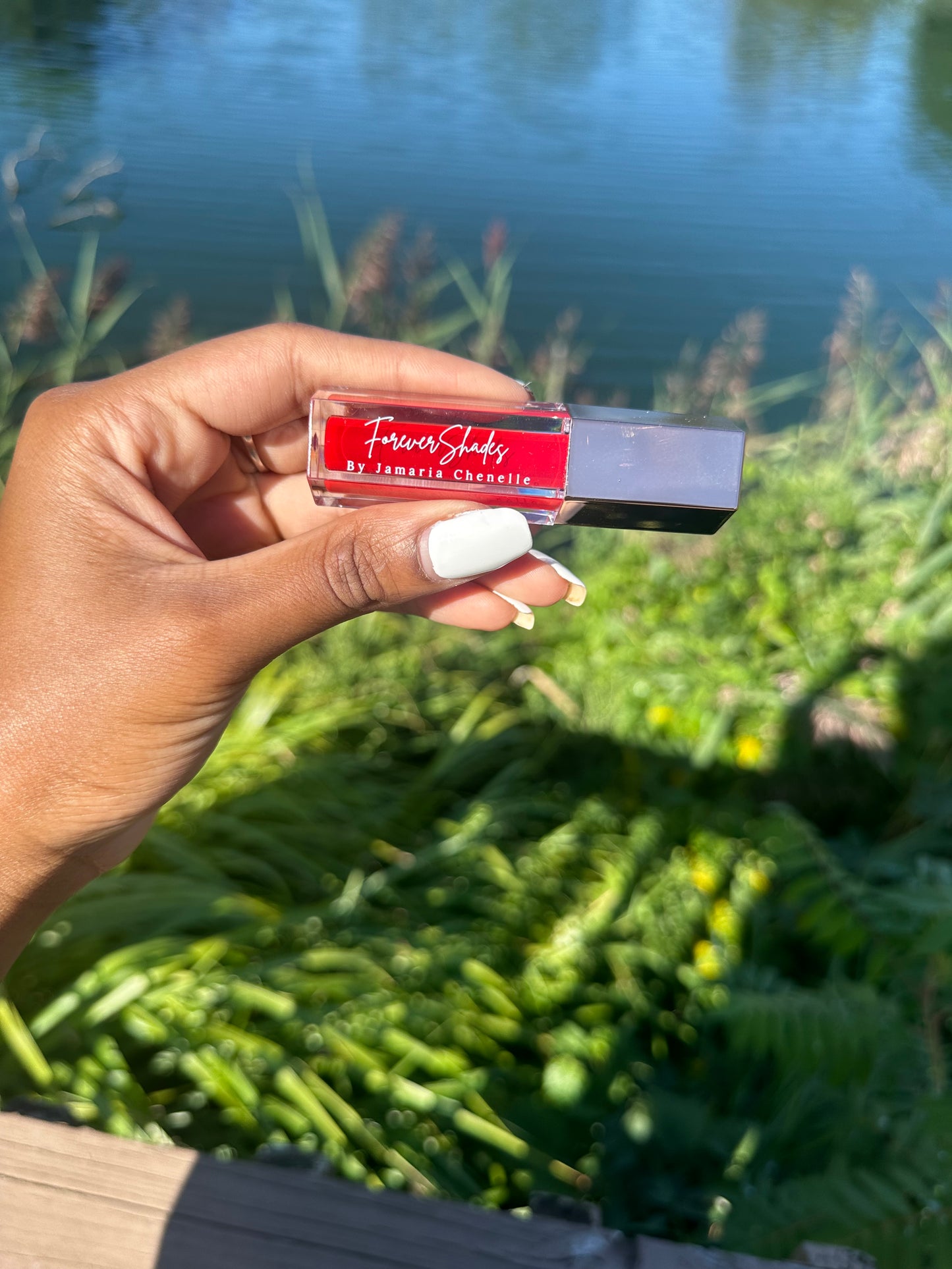 FLY GIRL Vibrant Red Lip Gloss – Bold Pigmented High-Shine Gloss