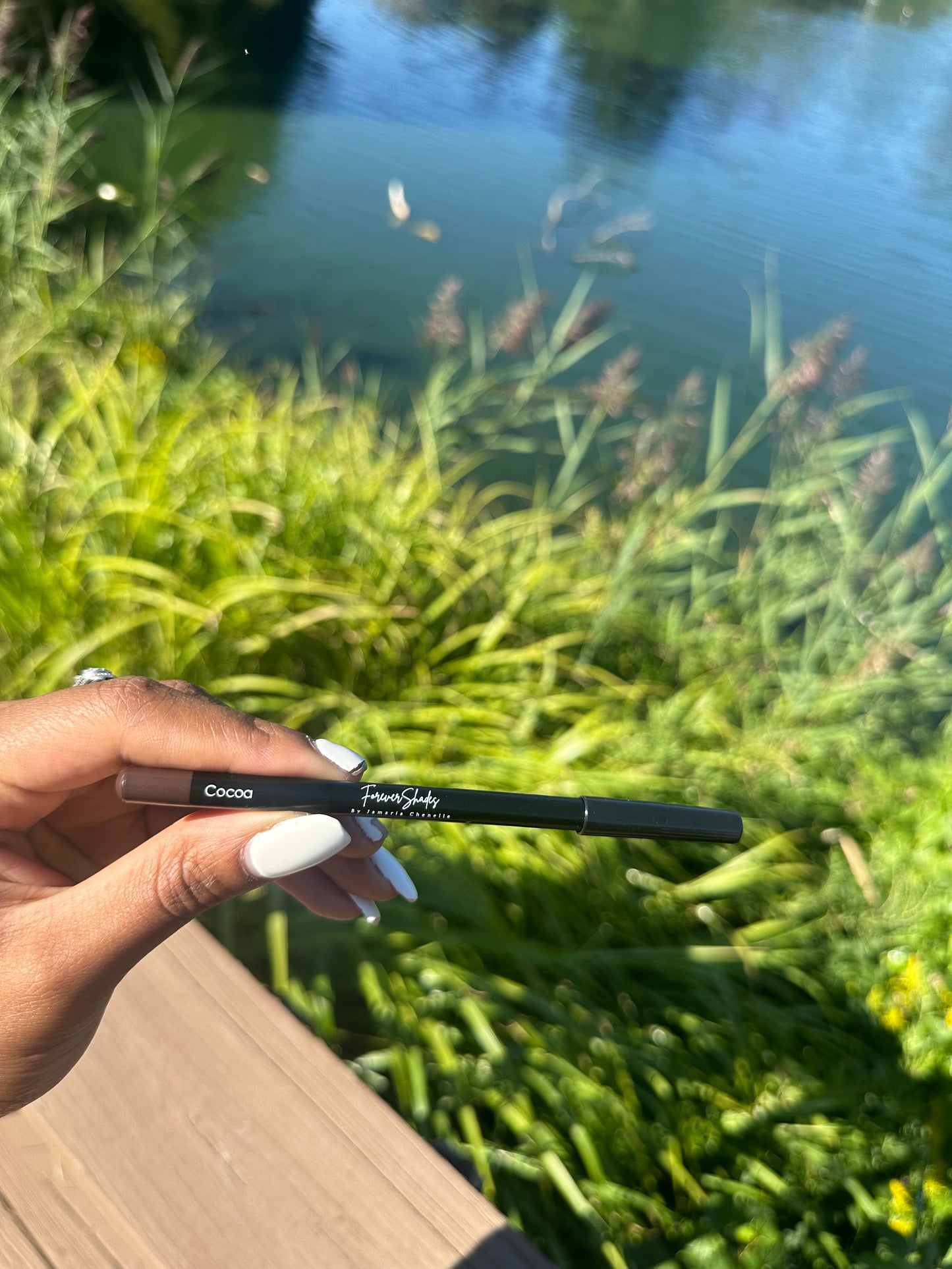 Cocoa Deep Brown Lip Liner – Smooth Pigmented Long-Lasting Liner