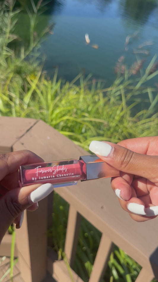 BRATZ Rose Pink Lip Gloss – Smooth Pigmented High-Shine Gloss