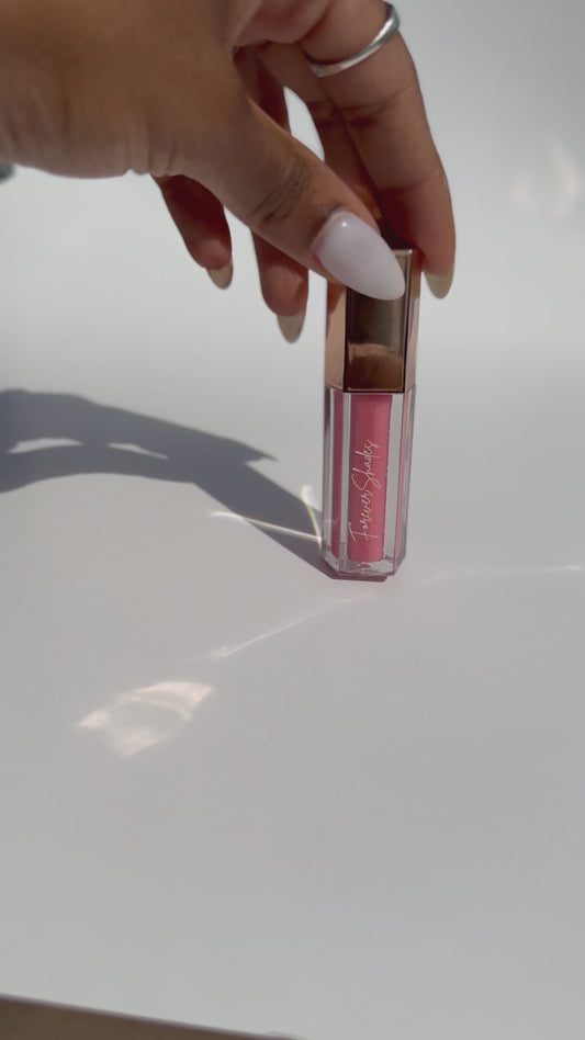 Georgia Peach Shimmer Lip Gloss – Pink Sheer Gloss with Glitter